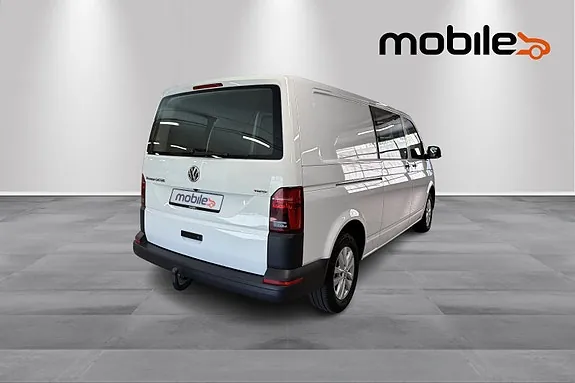 Volkswagen Transporter 2023 photo 3