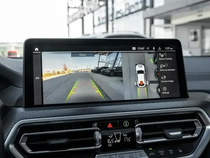 BMW X4 2025 photo 3