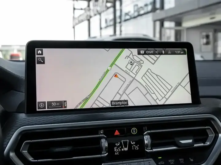BMW X4 2025 photo 2