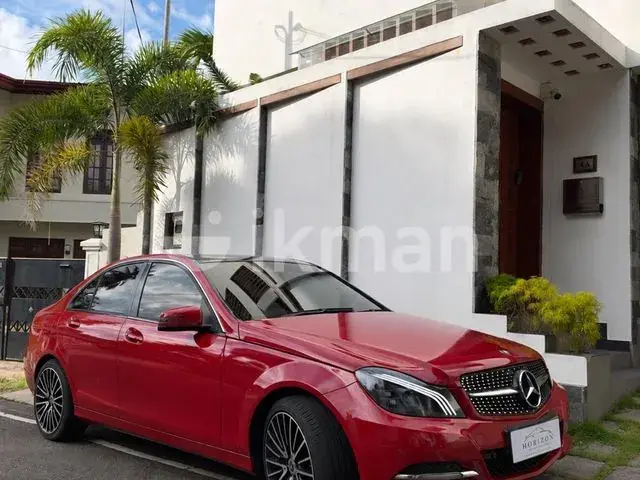 Mercedes-Benz C220 2014 photo 2