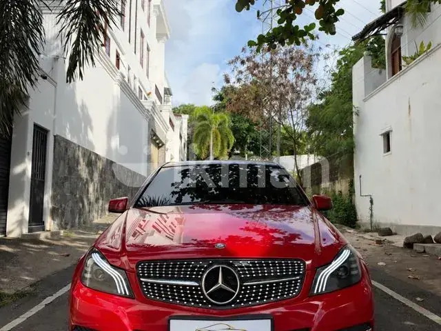Mercedes-Benz C220