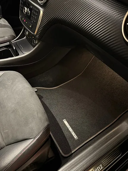 Mercedes-Benz A 180 2013 photo 4