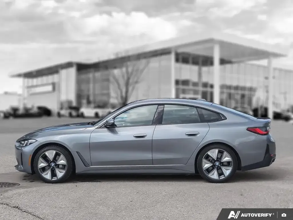 BMW I4 2025 photo 3