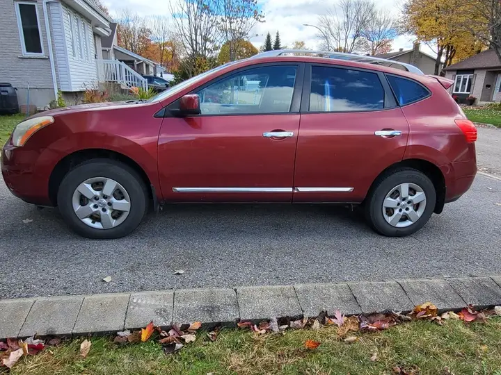 Nissan Rogue 2013 photo 2