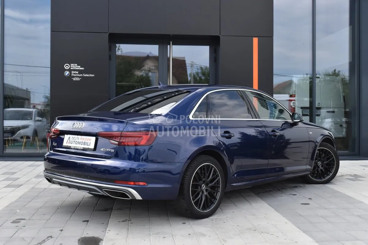 Audi A4 2019 photo 2