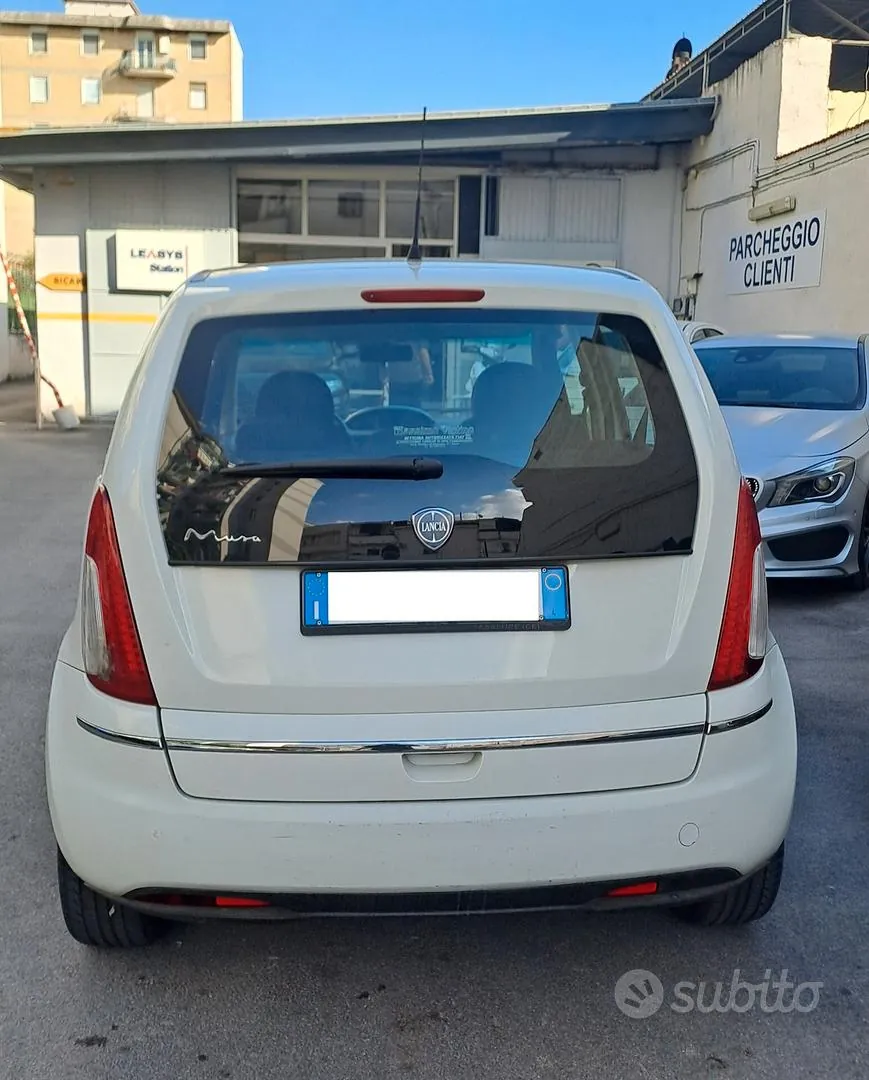 Lancia Musa 2011 photo 4