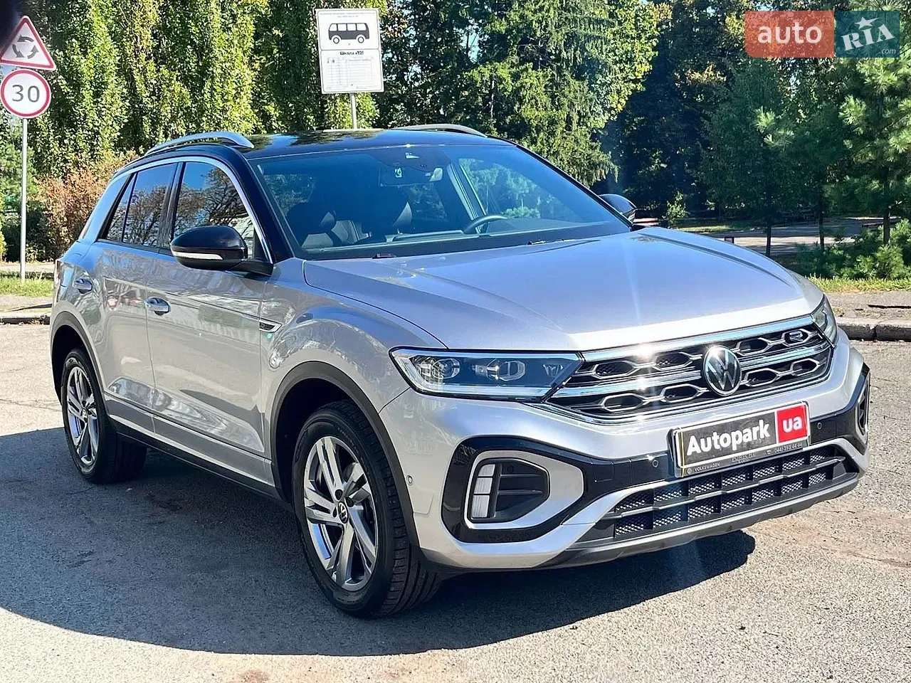 Volkswagen T-Roc 2022 photo 3