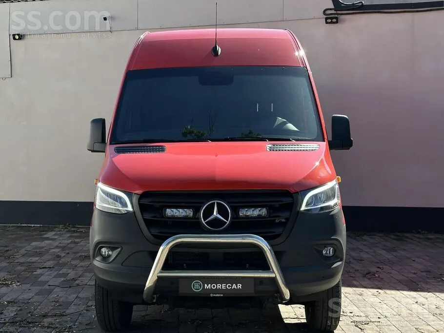 Mercedes-Benz Sprinter 2023 photo 2