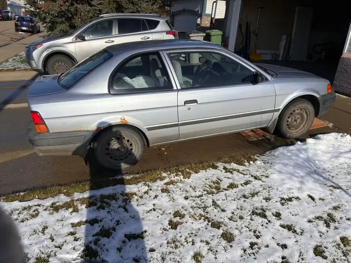 Toyota Tercel 1997 photo 2