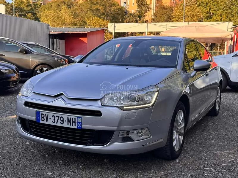 Citroen C5 2011 photo 4