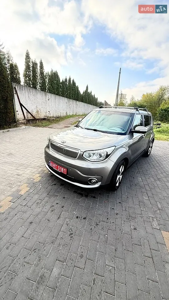 Kia Soul 2016 photo 2
