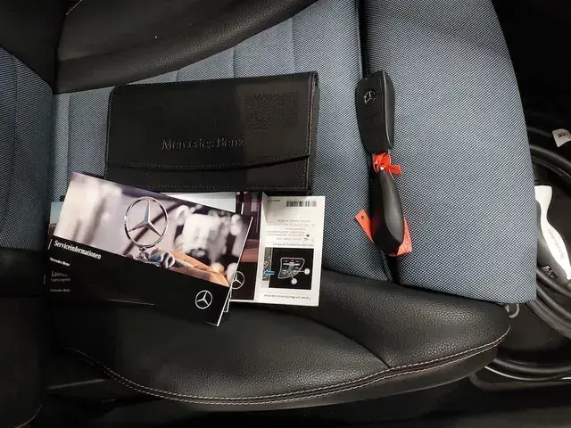 Mercedes-Benz Eqc 2022 photo 3