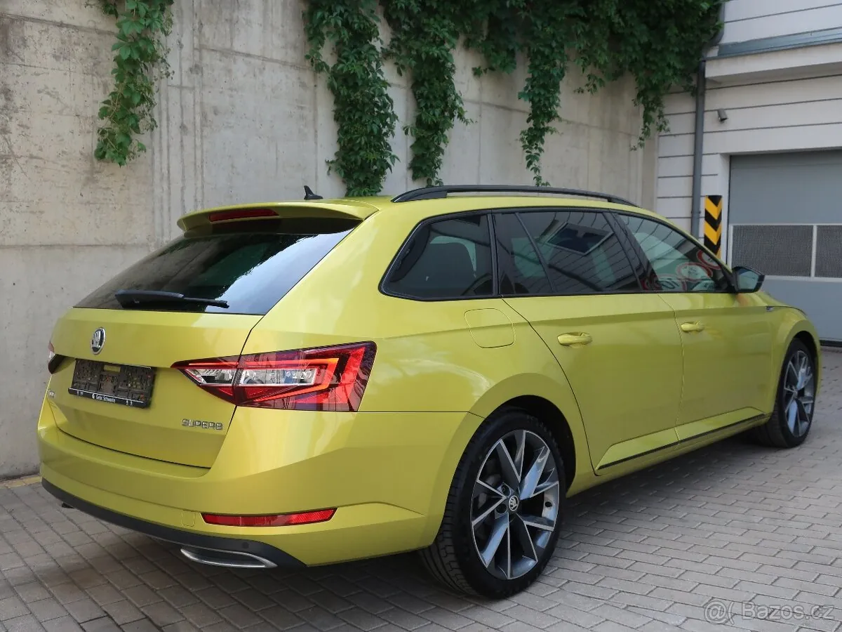 Skoda Superb 2018 photo 4