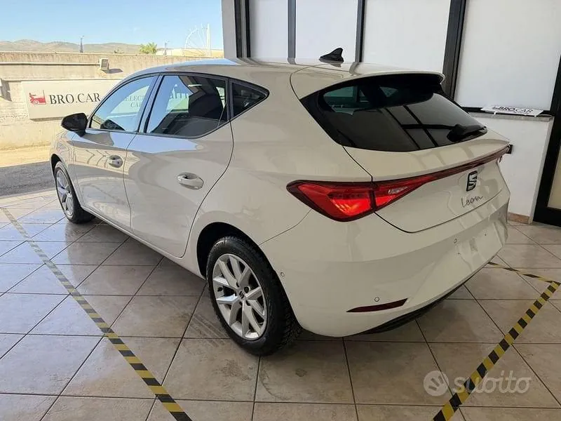 Seat Leon 2022 photo 4