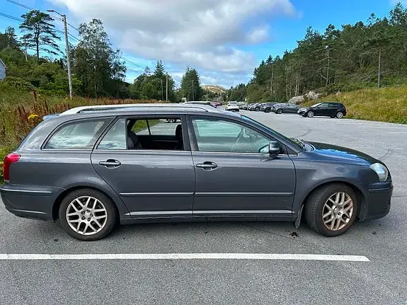 Toyota Avensis 2007 photo 3