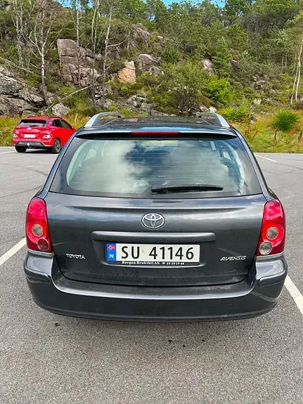 Toyota Avensis 2007 photo 2