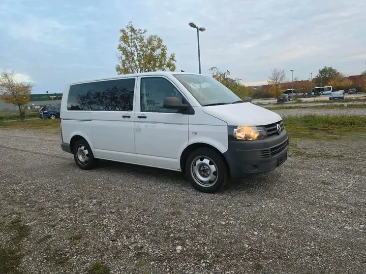 Volkswagen T5