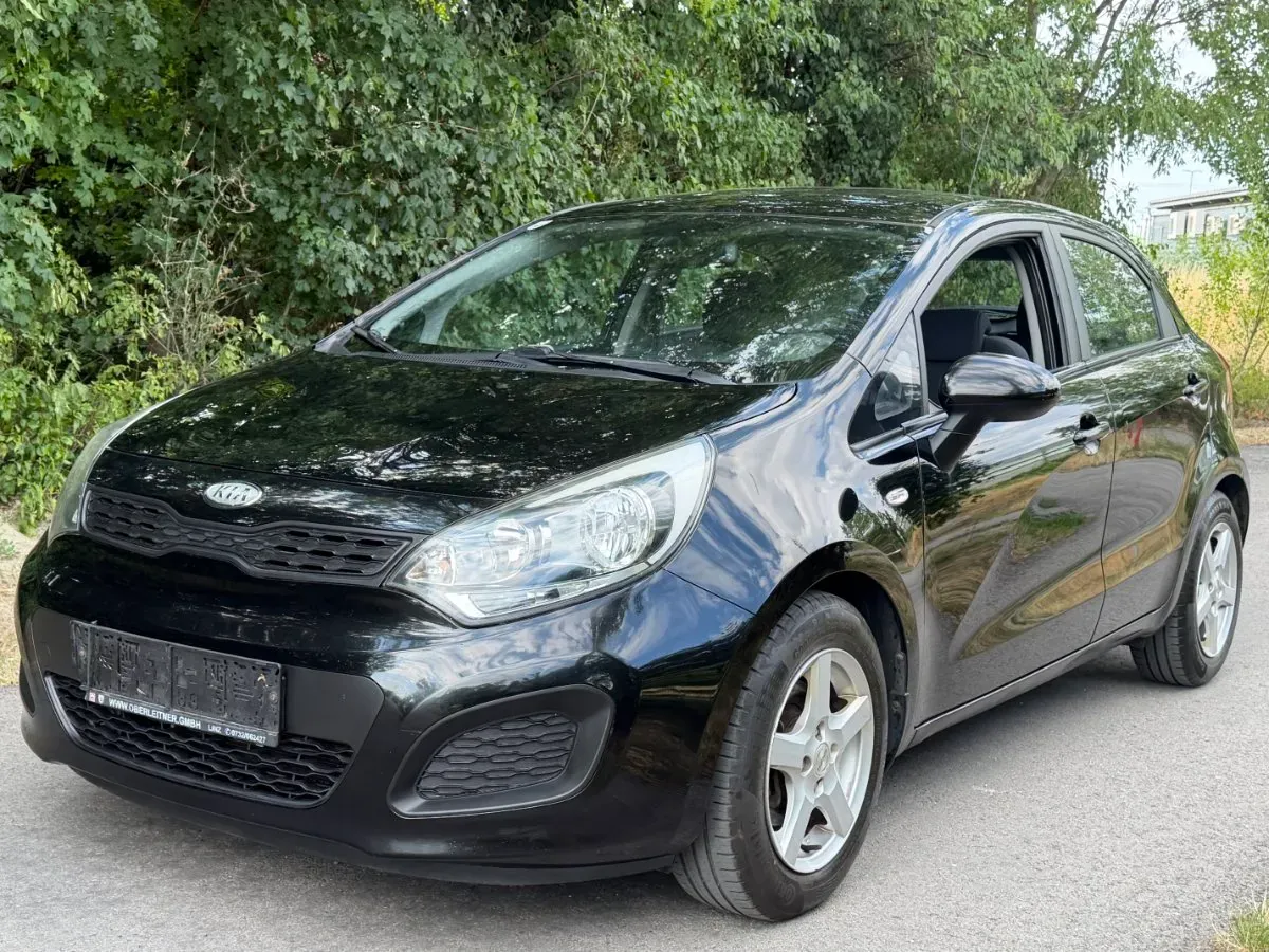 Kia Rio 2012 photo 2