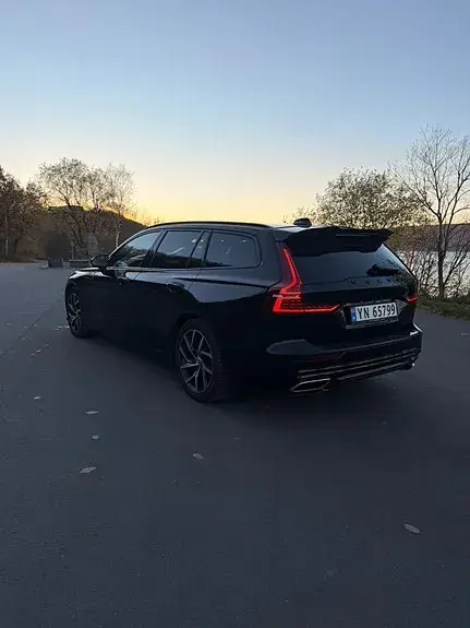 Volvo V60 2020 photo 3