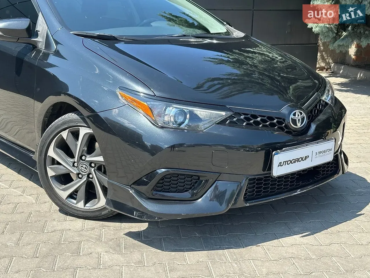 Toyota Corolla 2017 photo 2