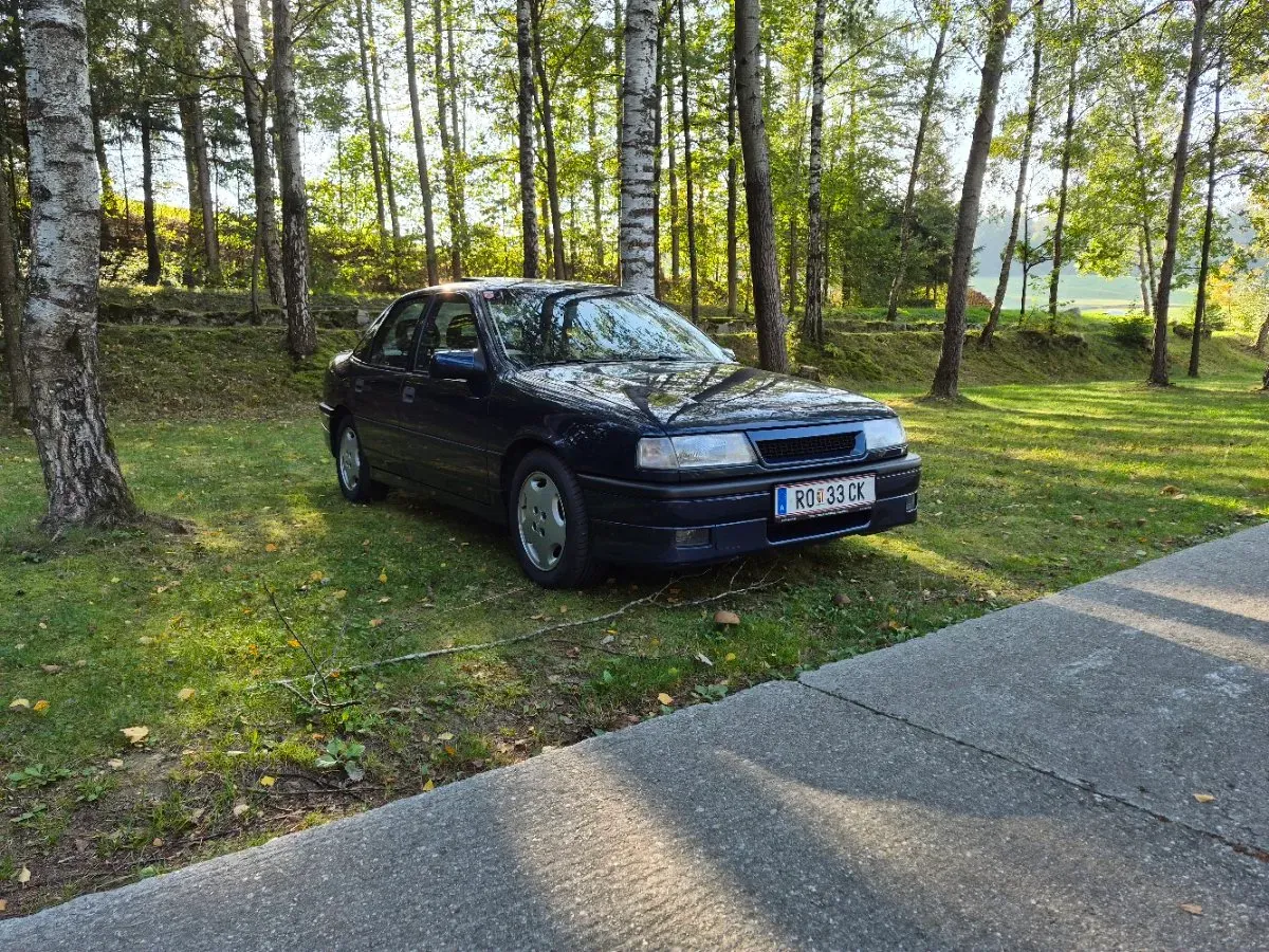 Opel Vectra 1990 photo 2