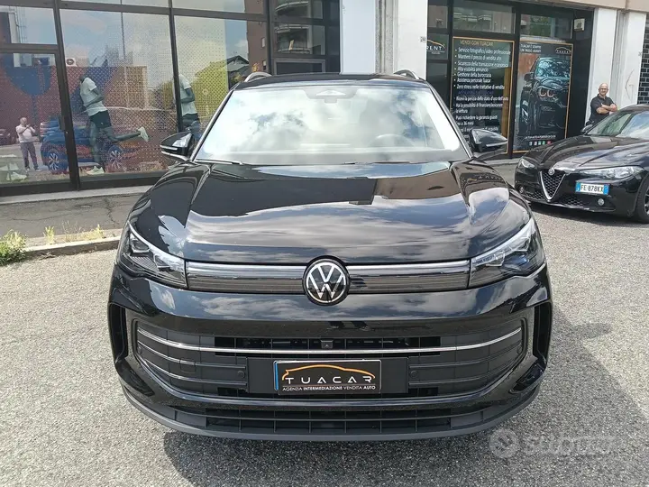 Volkswagen Tiguan 2025 photo 2