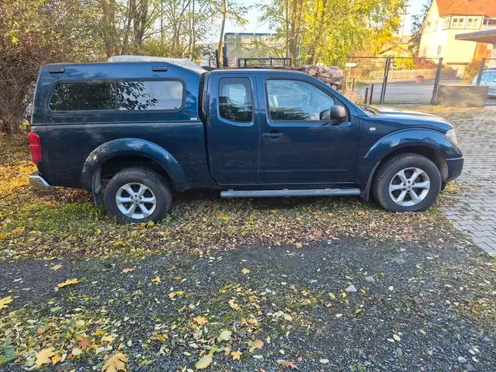 Nissan Navara D40