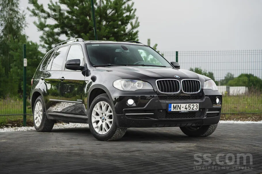 BMW X5 2010 photo 3