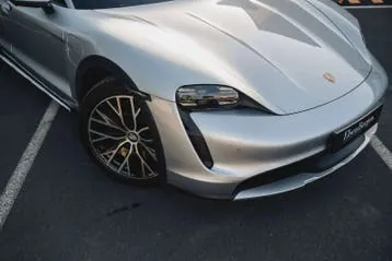Porsche Taycan Cross Turismo