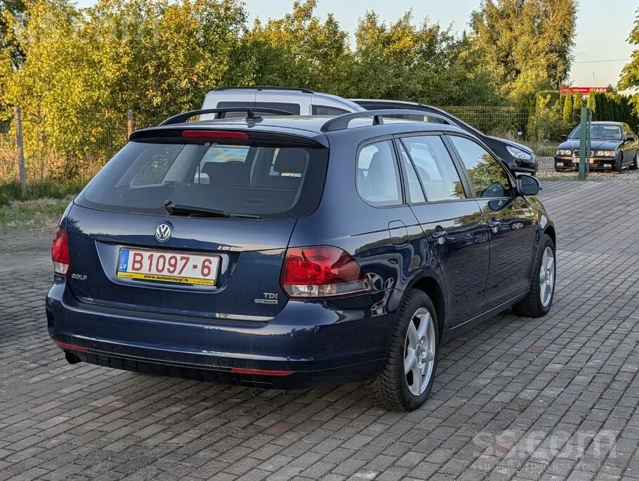 Volkswagen Golf Vi 2011 photo 3