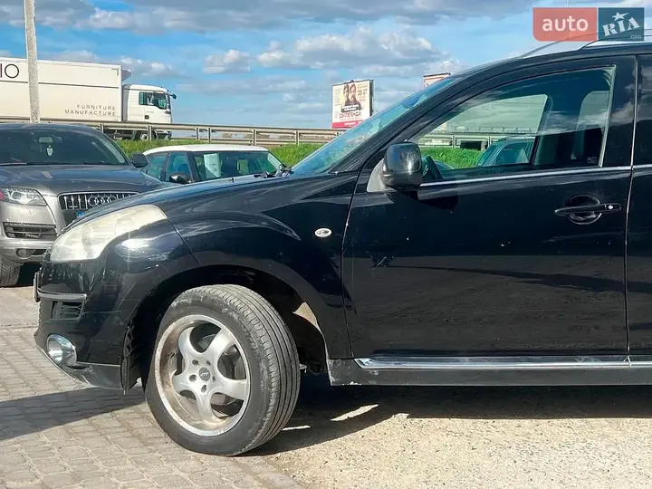 Citroen C-Crosser 2010 photo 4