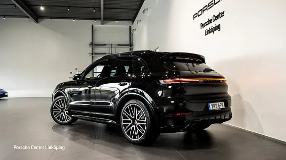 Porsche Cayenne 2027 photo 5