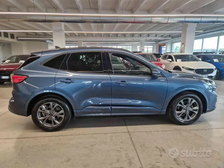 Ford Kuga 2023 photo 4