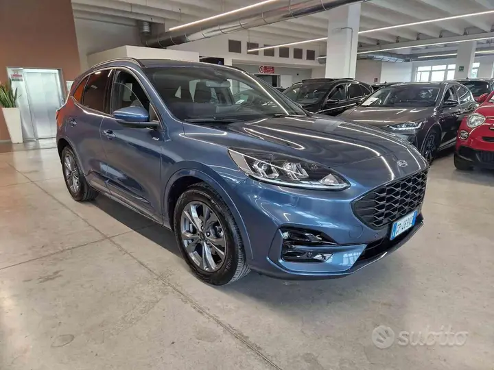 Ford Kuga 2023 photo 3