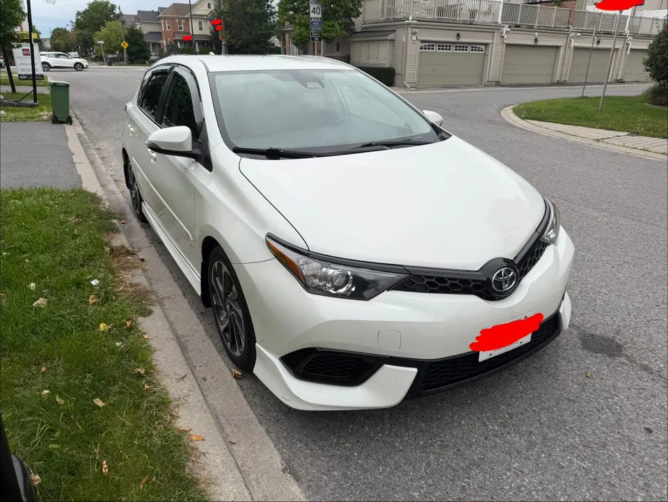 Toyota Corolla Im 2018 photo 2