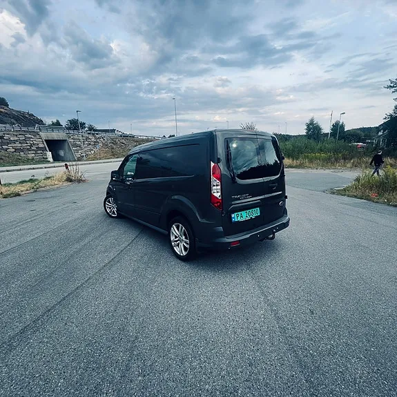 Ford Transit Connect 2016 photo 2