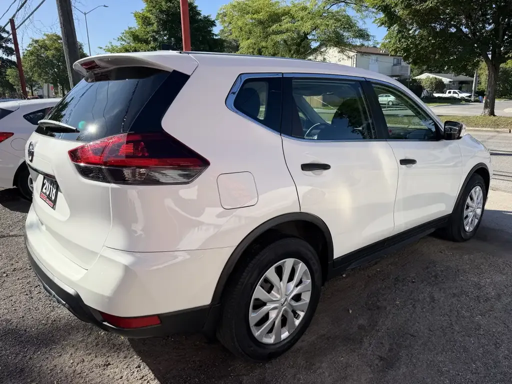 Nissan Rogue 2018 photo 4