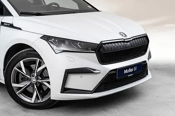Skoda Enyaq 2023 photo 3