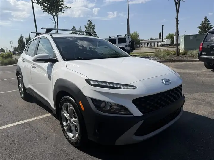 Hyundai Kona 2023 photo 3