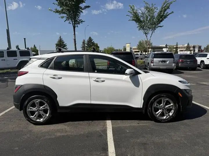 Hyundai Kona 2023 photo 4