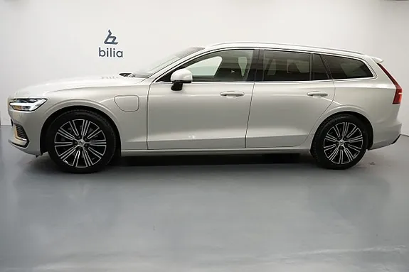 Volvo V60 2021 photo 2