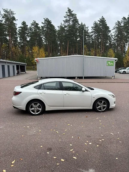 Mazda 6 2010 photo 3