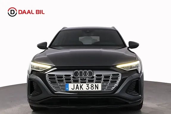 Audi Q8 E-Tron 2024 photo 2