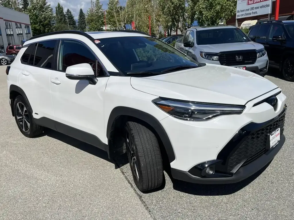 Toyota Corolla Cross 2024 photo 3