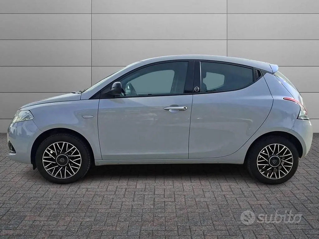 Lancia Ypsilon 2020 photo 4