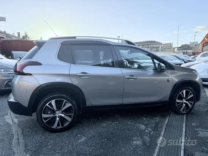 Peugeot 2008 2018 photo 5
