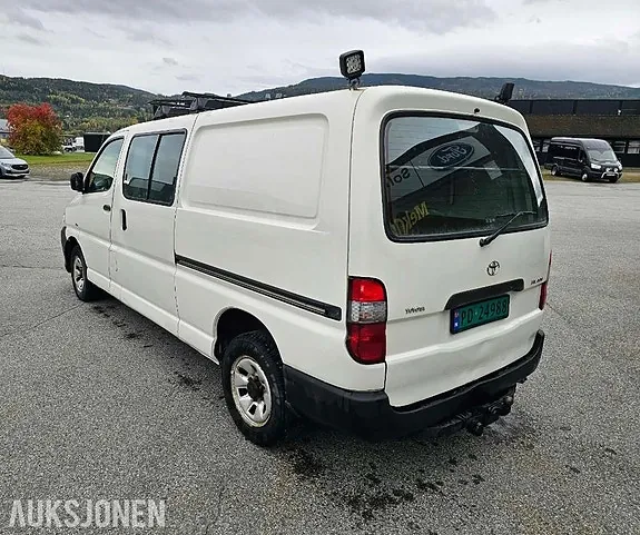 Toyota Hiace 2008 photo 5