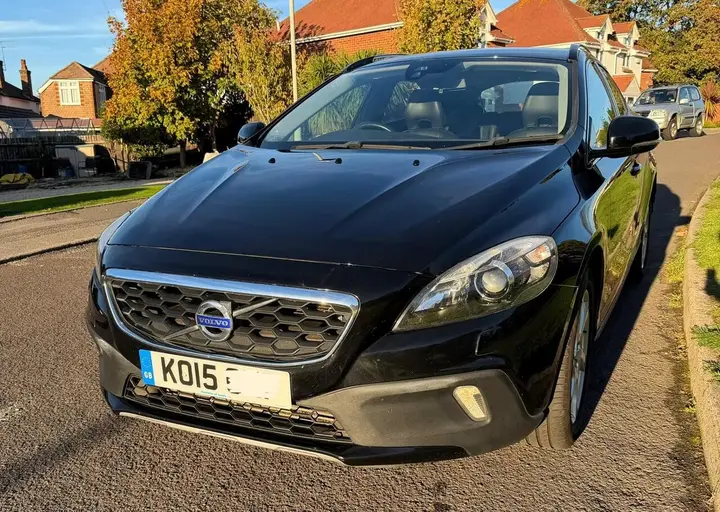 Volvo V40 2015 photo 2