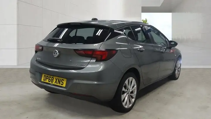 Vauxhall Astra 2018 photo 4