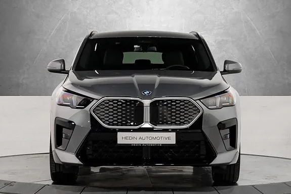 BMW Ix2 2025 photo 4